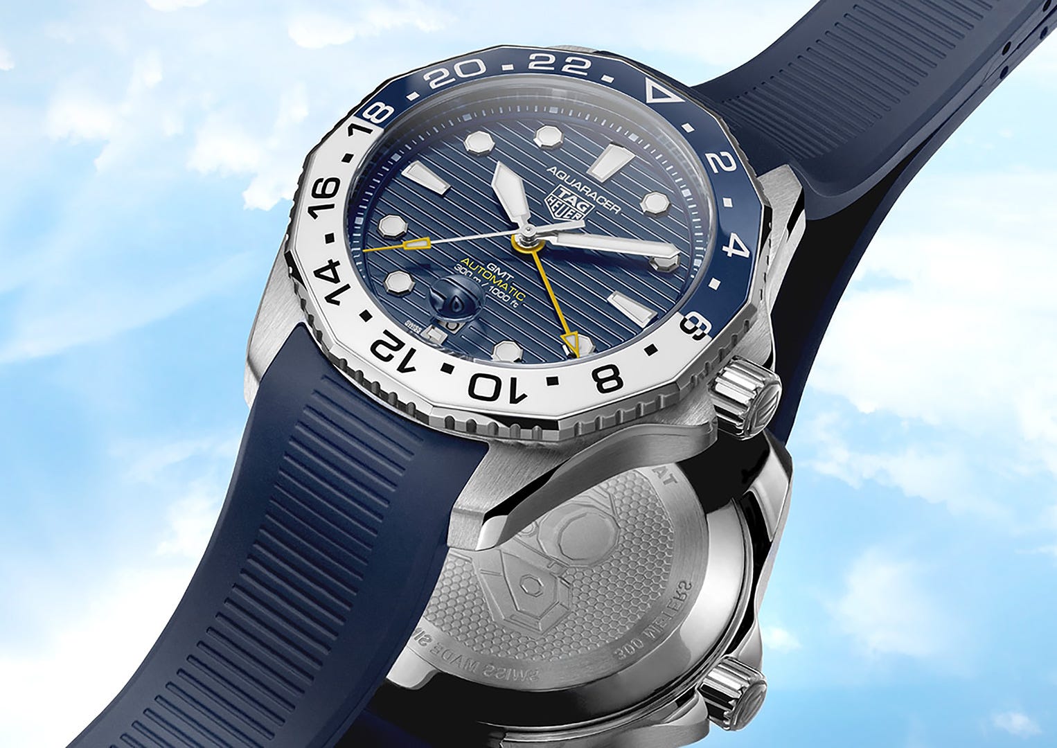 A sporty GMT with excellent water resistance for this price is commendable